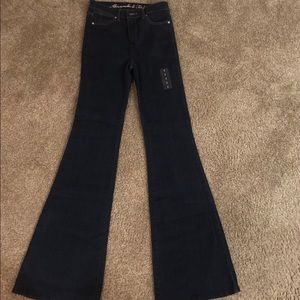 Women’s jeans